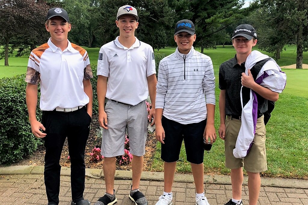 Eagles boys golf team