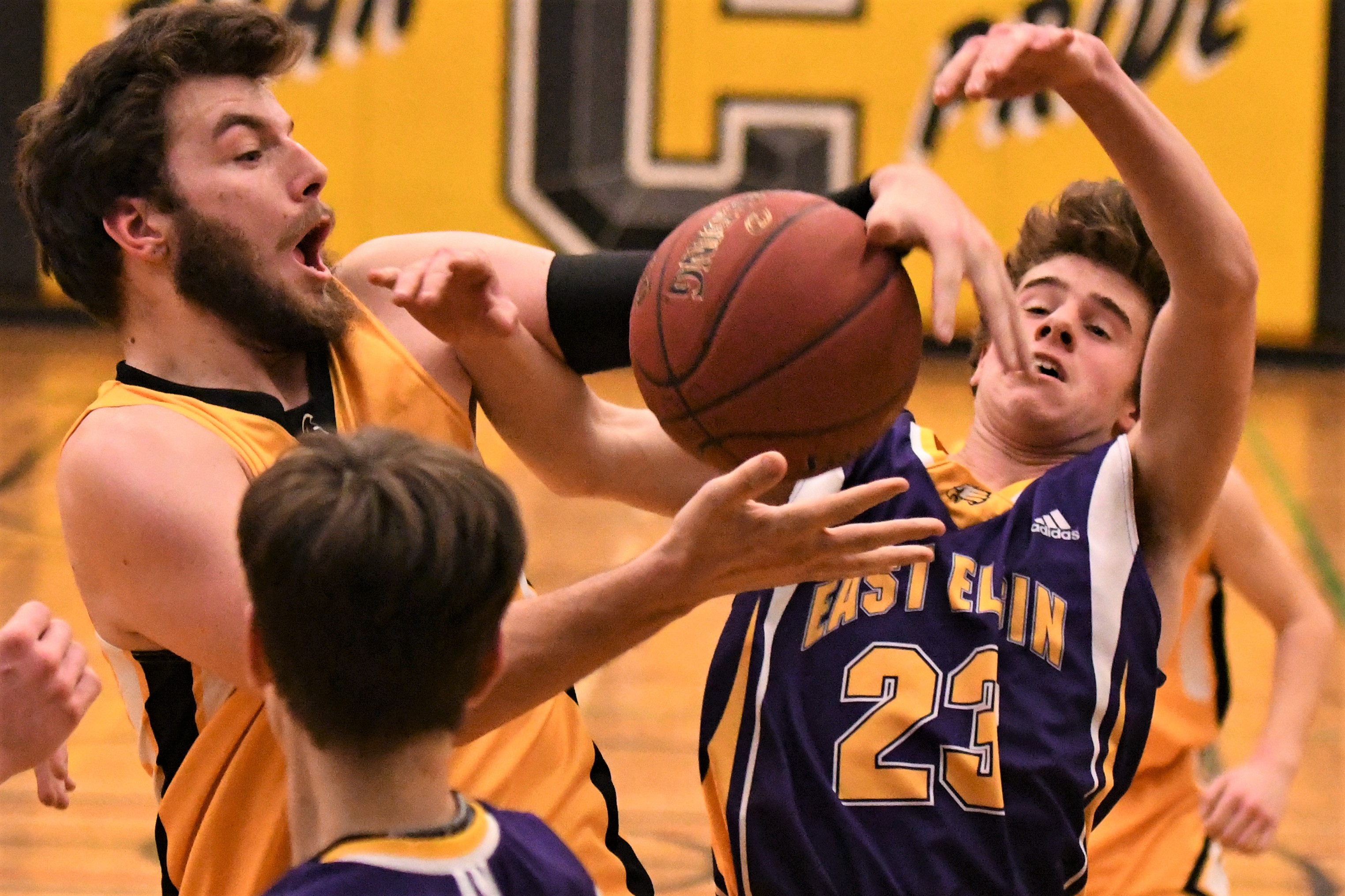 East beat Central in senior hoops quarter