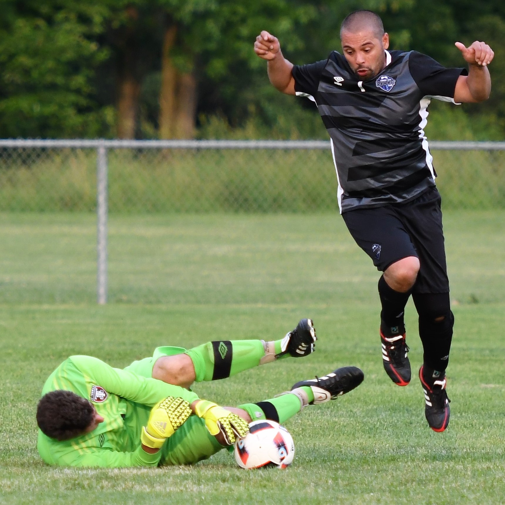 Keeper hangs on to ball