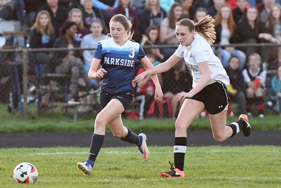 Lady Stamps - Titans