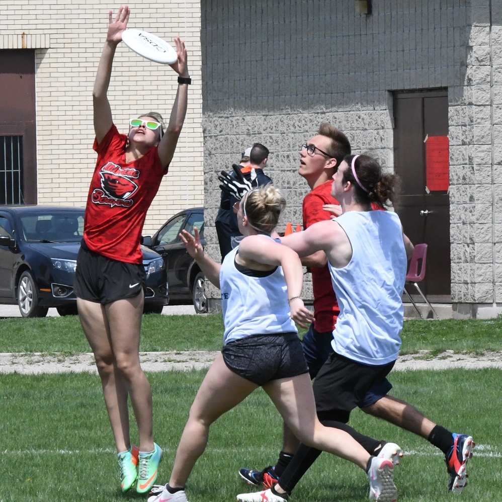 Beavers ultimate frisbee tournament