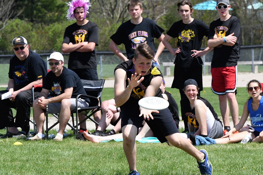 Beavers ultimate frisbee tournament