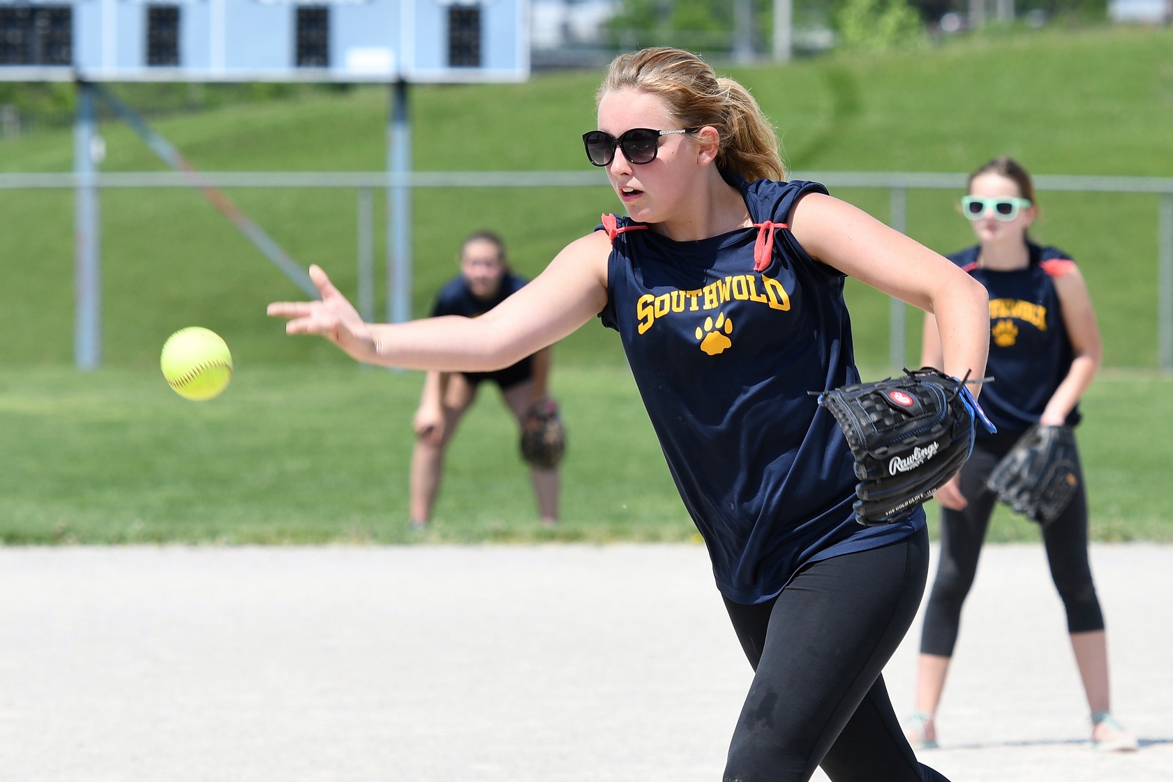 TVDSB Elgin girls slo-pitch final