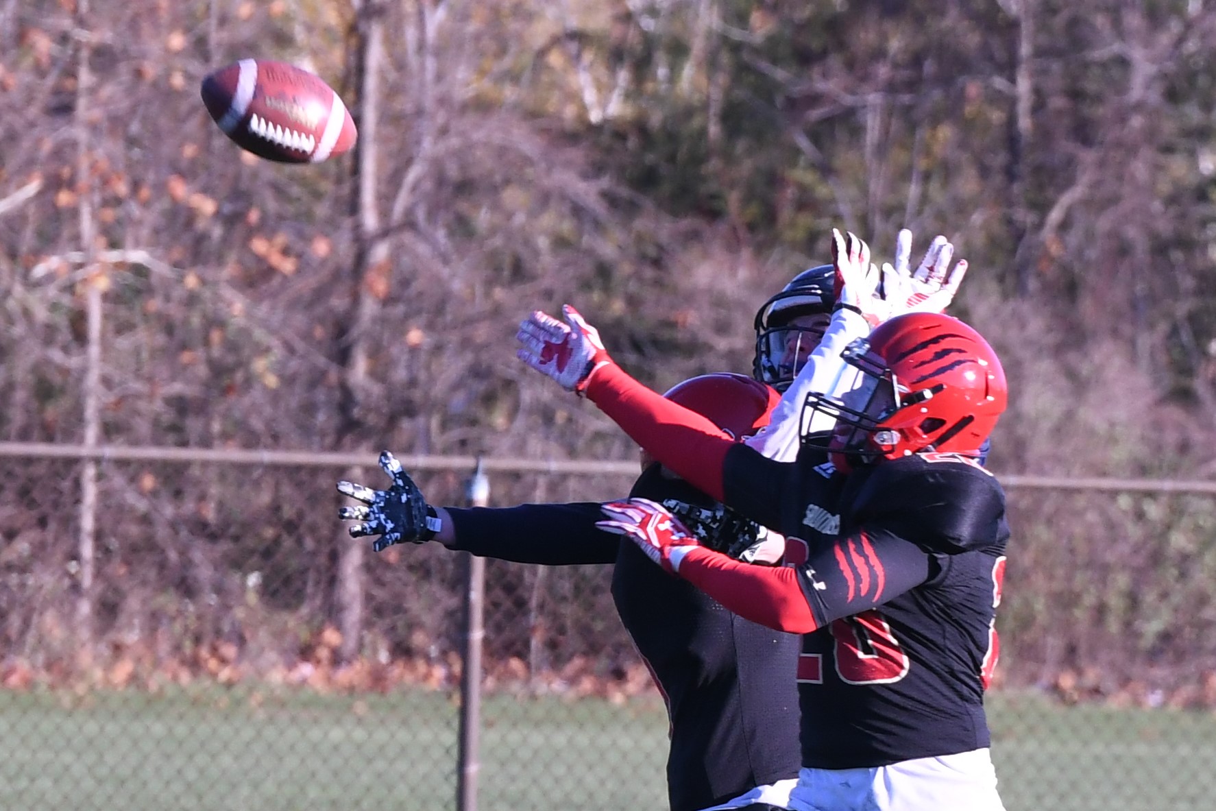 TVRA SR football B SF