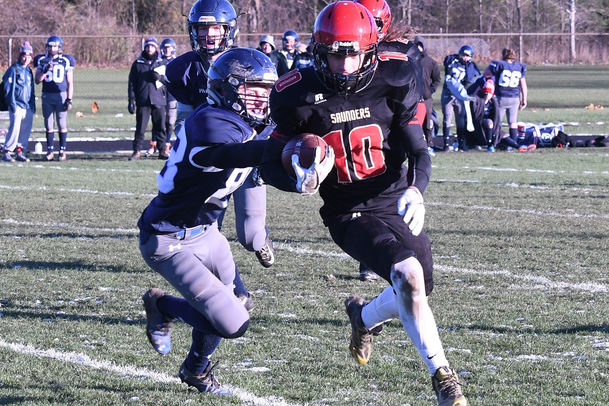 TVRA SR football B SF